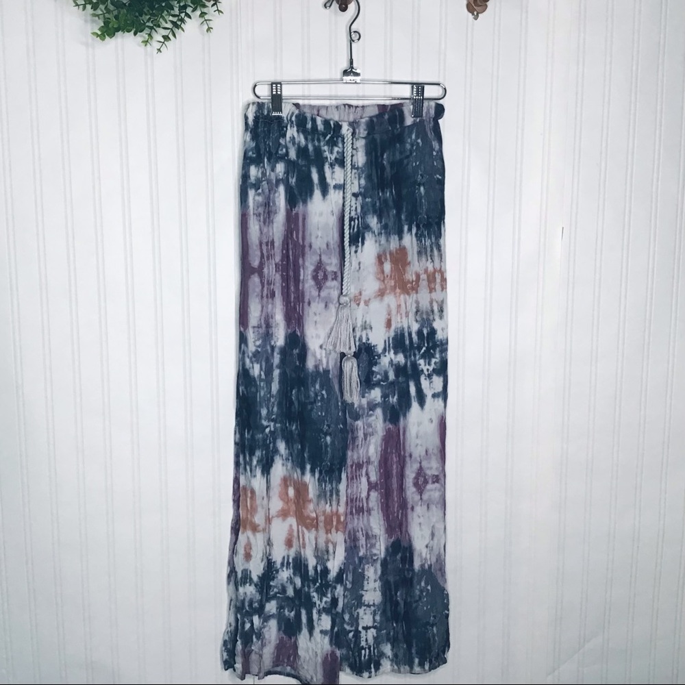 Skylar + Madison tie dye hippie tassel pant with wood button down sides Small